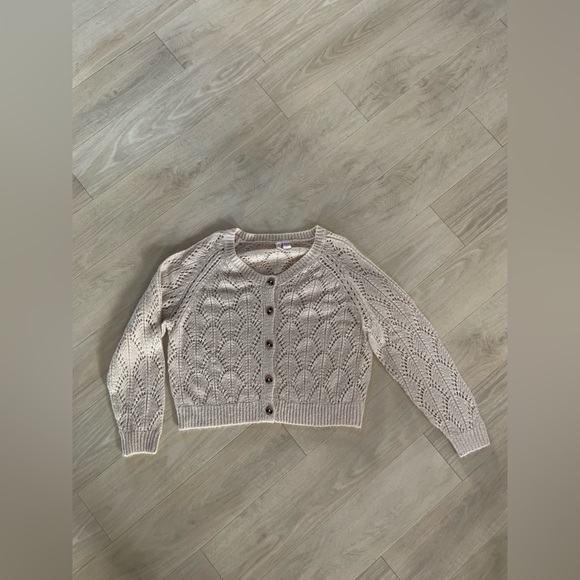 Crocheted Cardigan - Picture 5 of 6